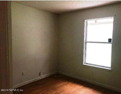 8131 Tessa Terrace E, Jacksonville, FL 32244 - photo 4