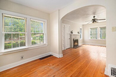 1014 E Oakside St, South Bend, IN 46614 - photo 6