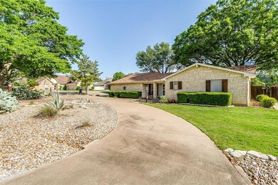 5614 Cuero Dr, Granbury, TX 76049 - photo 3