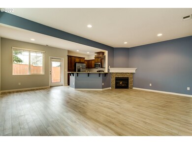 15853 SE Swift Ct, Clackamas, Or, OR 97015 - photo 3