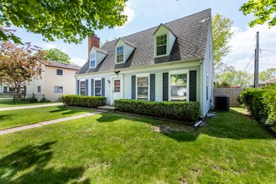 446 N Frolic Ave, Waukegan, IL 60085 - photo 2