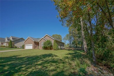 3505 Cambridge Place, Statesville, NC 28625 - photo 4