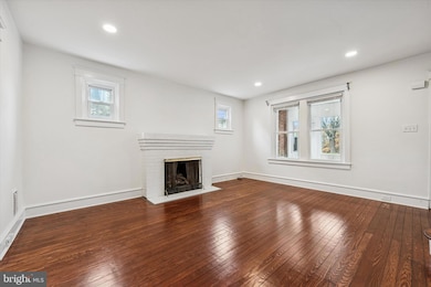 10 W Jefferson St, Media, PA 19063 - photo 4