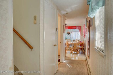 135 E 14th St Ship Bottom NJ-small-009-1