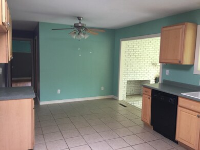 720 Waverly Rd, La Porte, IN 46350 - photo 3