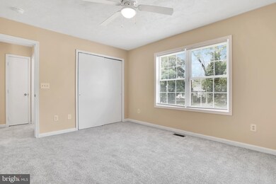 40 Saturn Ct, Martinsburg, WV 25404 - photo 6