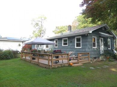 330 Madison Ave unit 332 Madison Av East, Rensselaer, NY 12144 - photo 2