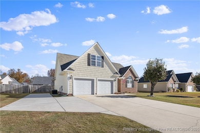 225 Hogart St, Raeford, NC 28376 - photo 3