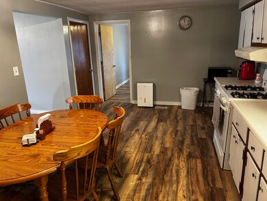 210 Winchester Rd, Geneva, IN 46740 - photo 7