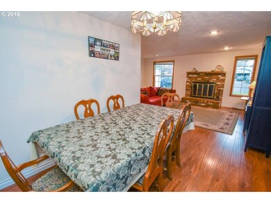 1831 Tamarack Ct, Forest Grove, OR 97116 - photo 5