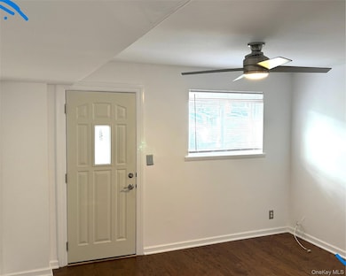 62 Elissa Ln unit 1, Yonkers, NY 10710 - photo 3