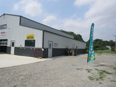 513 N B St, Eufaula, OK 74432 - photo 3