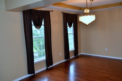 10227 New Hampshire St, Crown Point, IN 46307 - photo 4