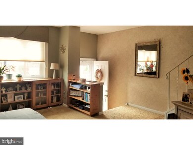 4711 Saint Denis Dr, Philadelphia, PA 19114 - photo 3