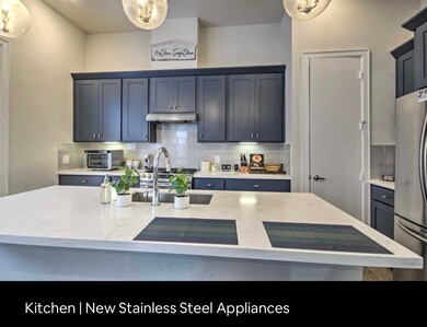 508 W Donovan St unit L, Houston, TX 77091 - photo 7