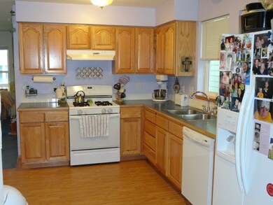 7811 Port Susan Place unit 10, Stanwood, WA 98292 - photo 3