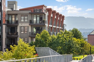 condo (1 of 7)