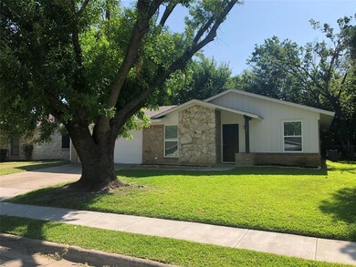 2219 Mccormick St unit DT, Denton, TX 76205 - photo 3