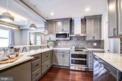 4415 Bradley Ln, Chevy Chase, MD 20815 - photo 5