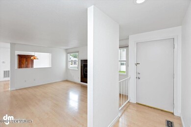 03-Living Room MS_8111