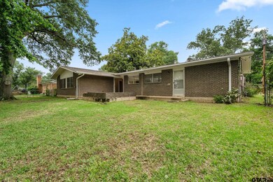207 Samuel Dr, Tyler, TX 75701 - photo 4