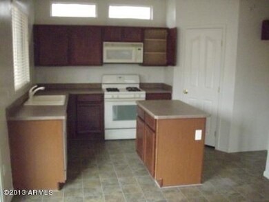 1367 S Avocet Kitchen