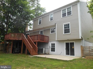 4205 Morningwood Dr, Olney, MD 20832 - photo 2