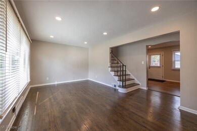 857 Bryn Mawr Ave, Wickliffe, OH 44092 - photo 6