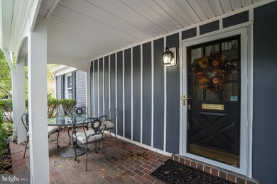 3822 King Arthur Rd, Annandale, VA 22003 - photo 2