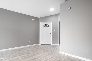 11552 Glenn Abbey Ln, Indianapolis, IN 46235 - photo 5