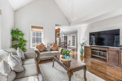 48 Cocasset St unit B, Foxboro, MA 02035 - photo 3