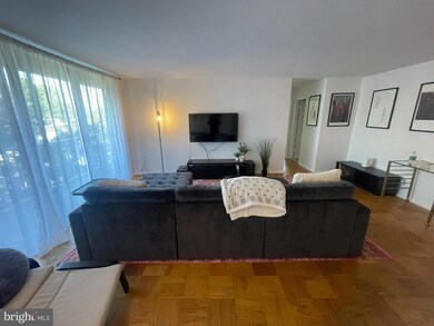 4343 Cherry Hill Rd unit 201, Arlington, VA 22207 - photo 7