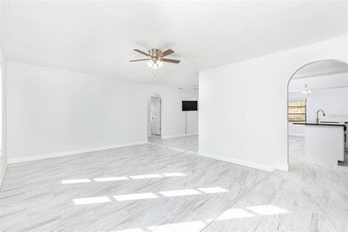 619 Sugar Mill Rd, Tarpon Springs, FL 34689 - photo 5