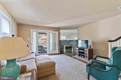 208 W Plumstead Ave, Lansdowne, PA 19050 - photo 4