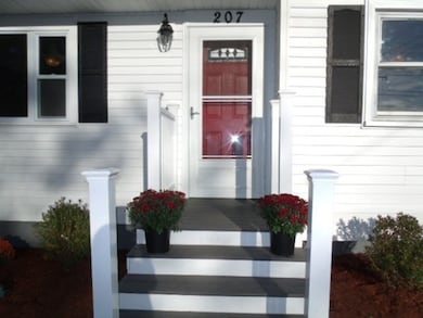 207 High St, Randolph, MA 02368 - photo 5