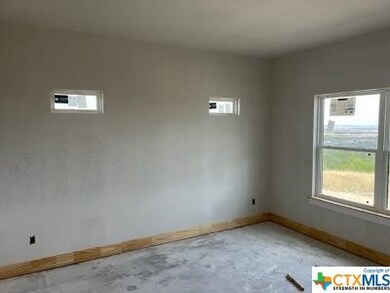 2709 Sun Point Cir, Copperas Cove, TX 76522 - photo 5