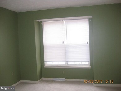 1188 Fetterbush Cir, Sykesville, MD 21784 - photo 4