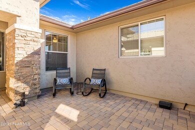 Paver & Stone Courtyard