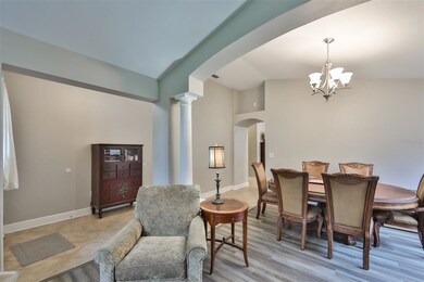 Sitting / Dining Room