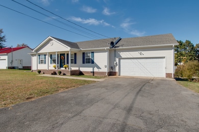 1820 S Cannon Blvd, Shelbyville, TN 37160 - photo 2