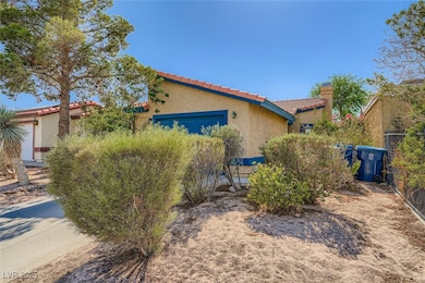 2281 Los Feliz St, Las Vegas, NV 89156 - photo 3