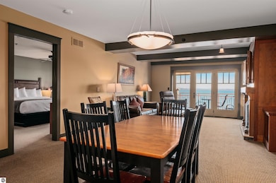 2035 N Us-31 N unit 203, Traverse City, MI 49686 - photo 3