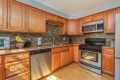 32 Gingras Dr, Nashua, NH 03060 - photo 4