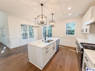 724 Caledonia Ct, Florence, SC 29501 - photo 3