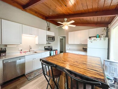 Dining/Kitchen
