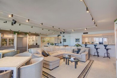 MP 4740 S Ocean Blvd PH02-4