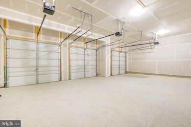 9503 Dashia Dr, Fort Washington, MD 20744 - photo 3