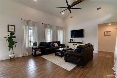 1616 Saint Claire Ave, Edinburg, TX 78539 - photo 6