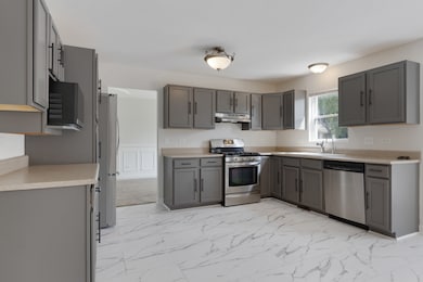 399 Fulton St unit 2, South Elgin, IL 60177 - photo 4