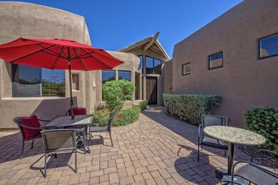 004_Courtyard